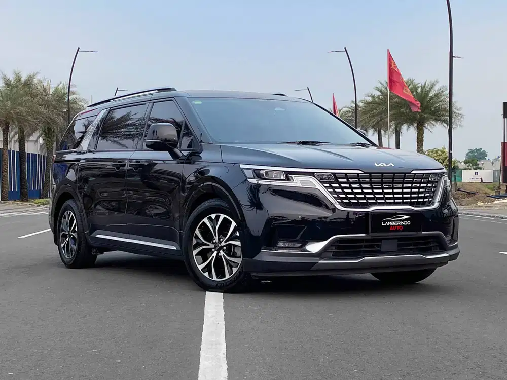 KIA GRAND CARNIVAL PREMIER 2.2D 2022 4 ROW LOW KM FAMILY CAR 2021