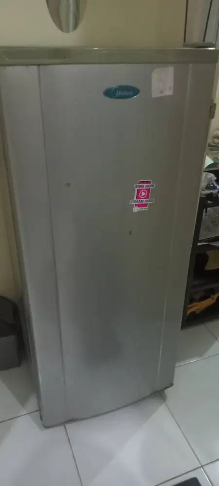 Kulkas 1 Pintu Merk Midea