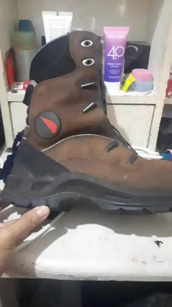 Sepatu Redwing outdoor size 41