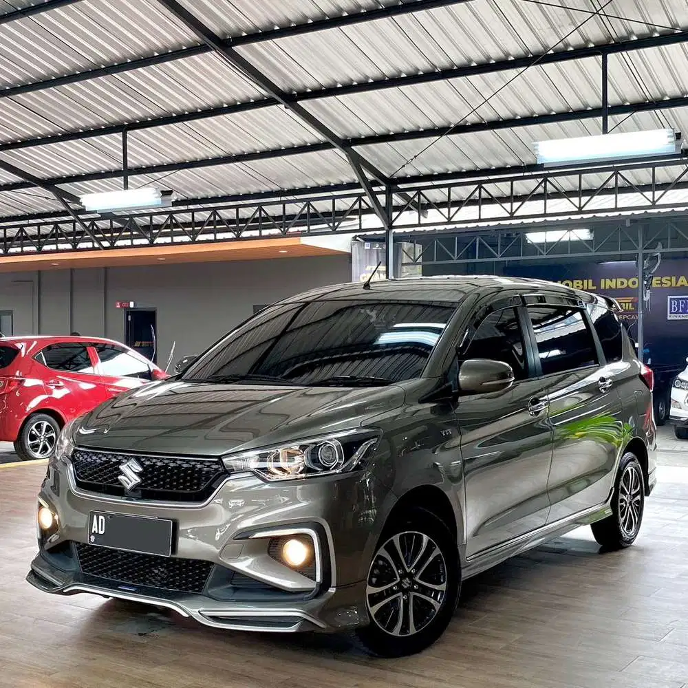 ERTIGA SPORT HYBRID 2023 AUTOMATIC LOW KM ISTIMEWA