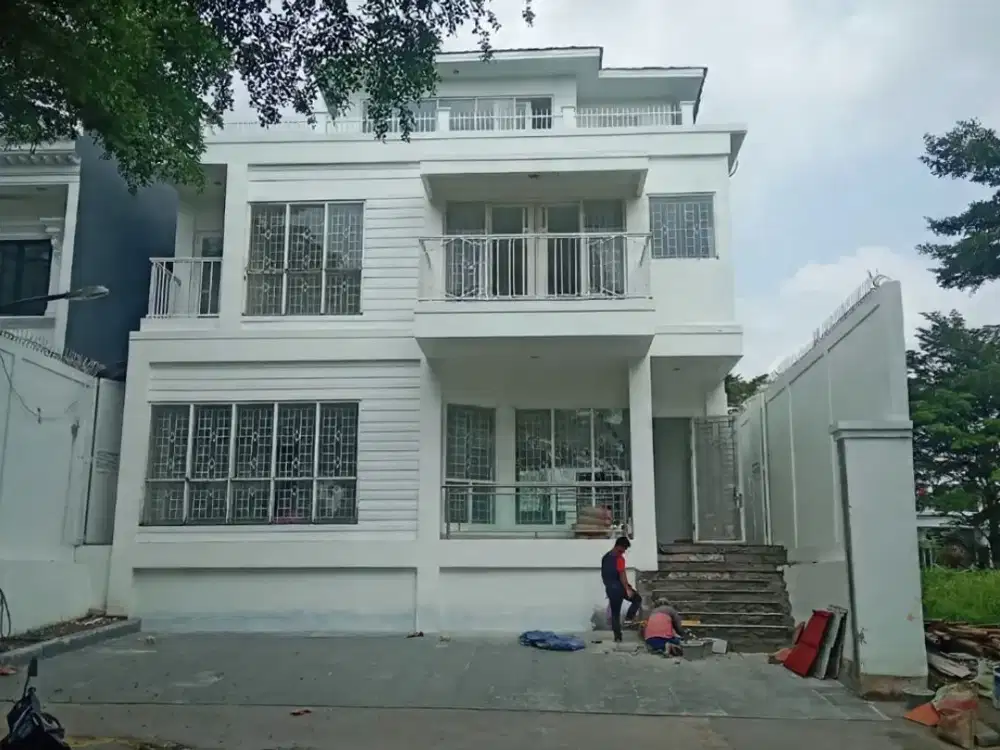 Jarang Ada ‼ Rumah Besar di Kawasan Artis Sentul City, Harga Mulai 1,95 M