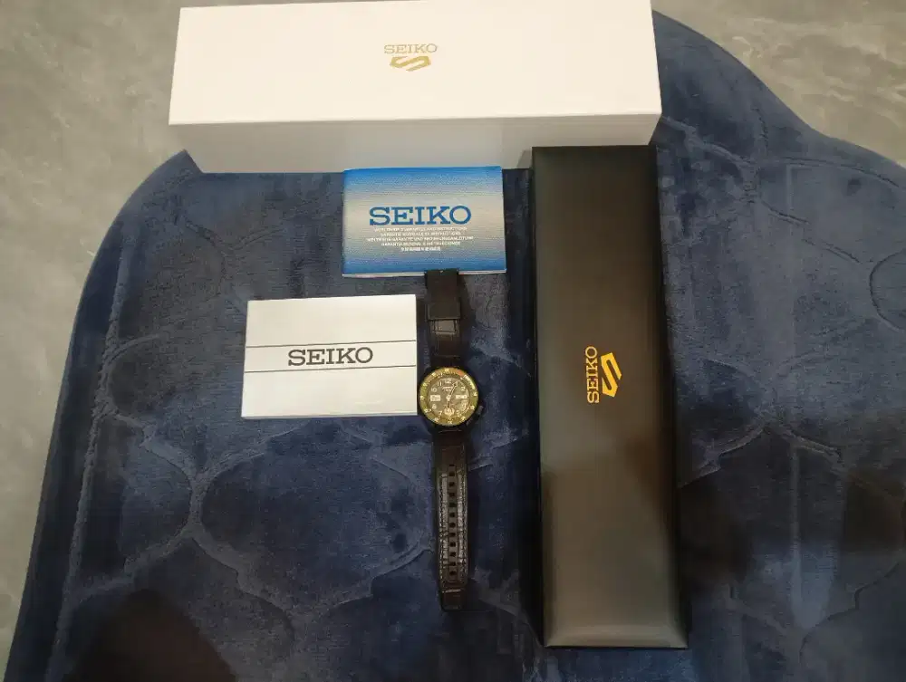 Seiko 5 street fighter automatic