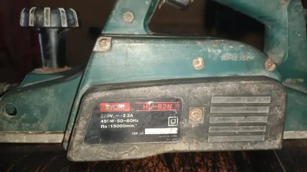 Mesin sugu kayu siap pakai