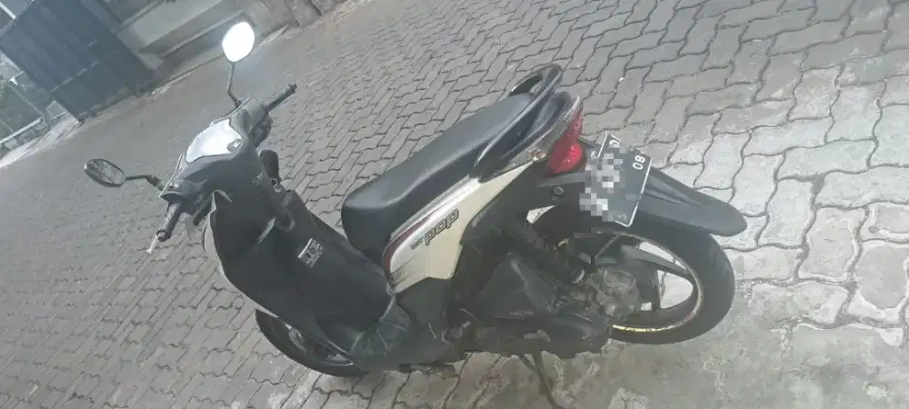 Dijual segera, 1 unit MOTOR HONDA BEAT POP th 2015,siap pakai,low KM.