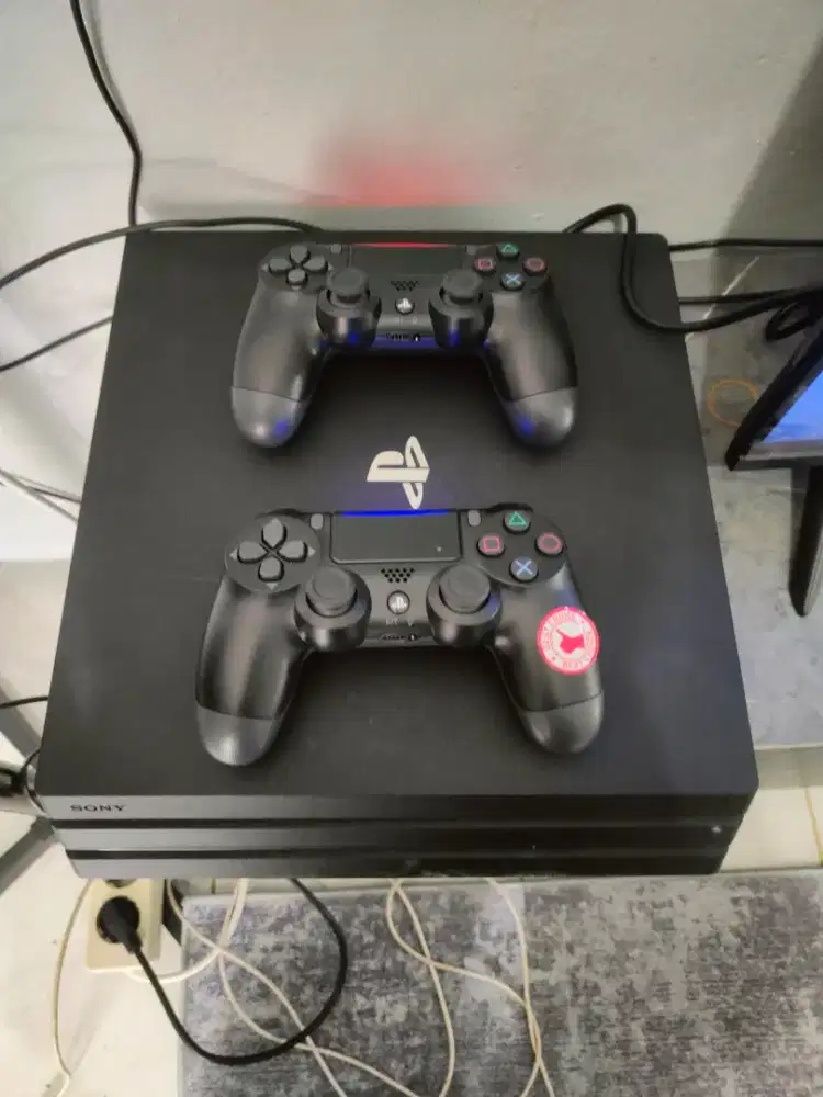PS 4 SLIM PRO 1 TB
