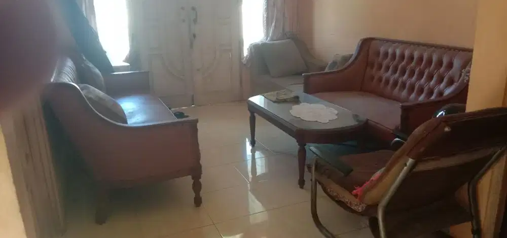 Dijual kursi tamu