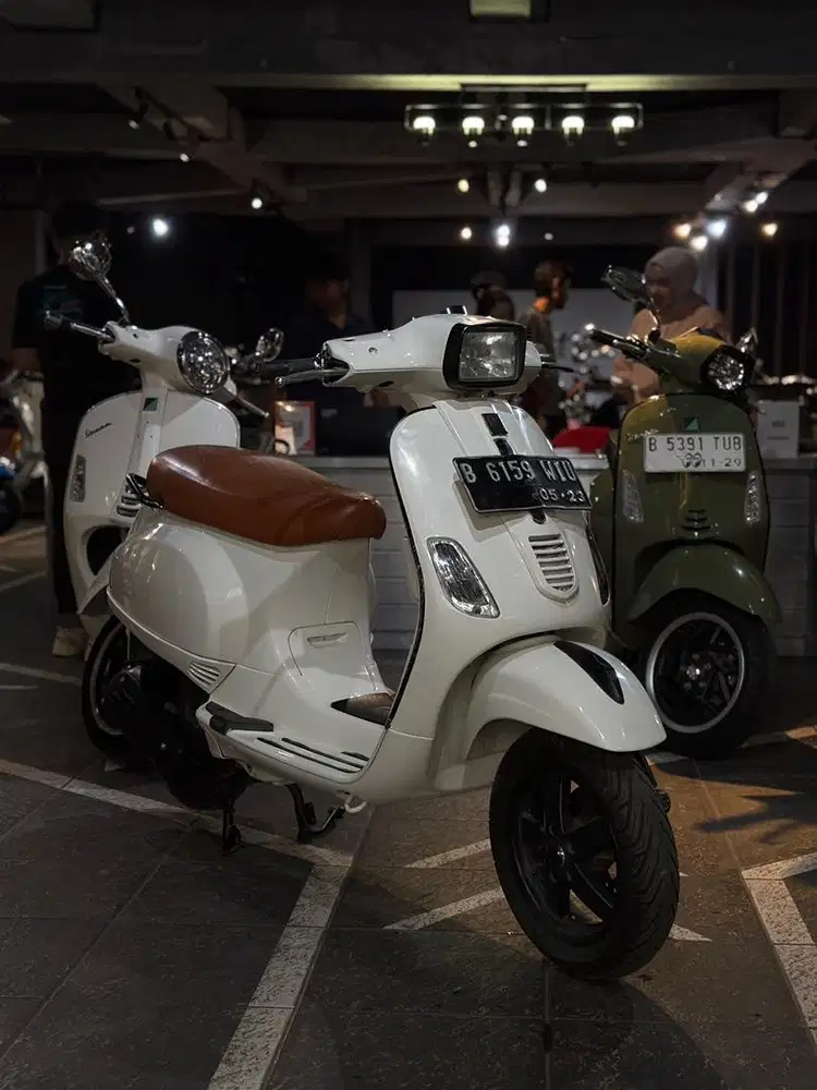 PIAGIO VESPA MATIC S 150 2VIE TAHUN 2012
