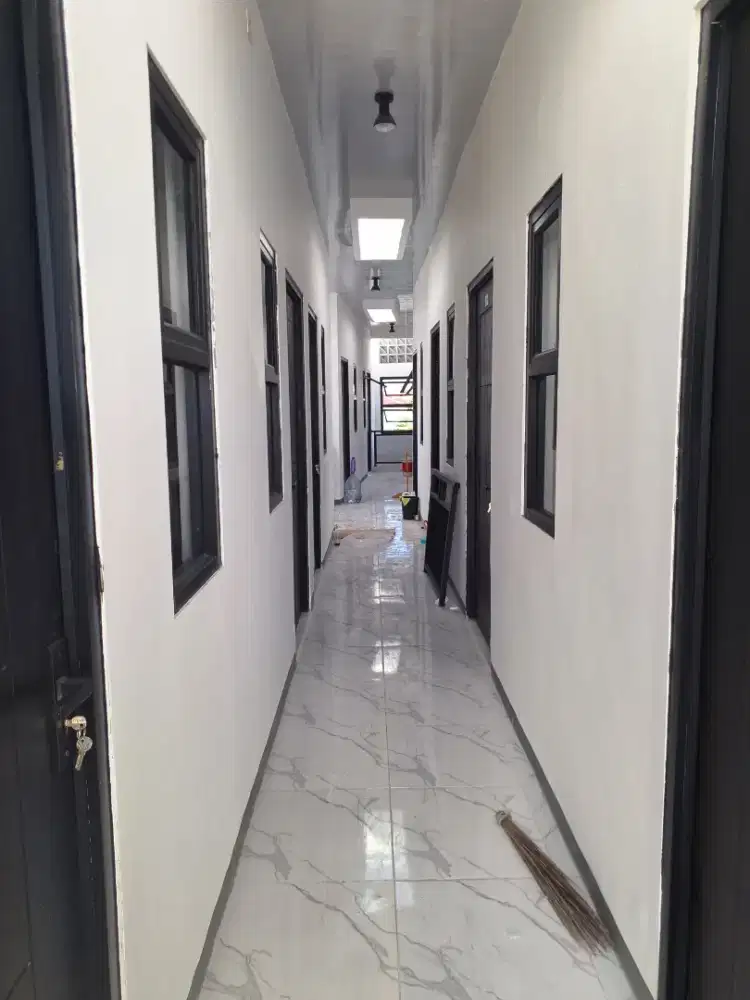 Dicari penjaga rumah kost wanita