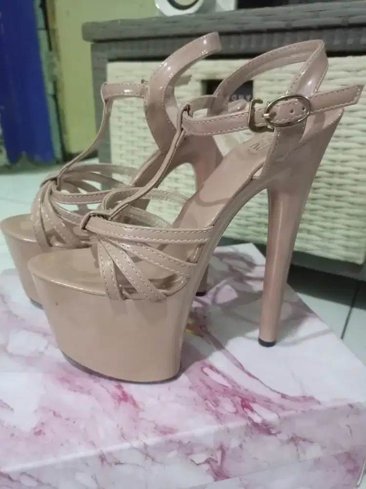 Heels wanita 17cm, likenew