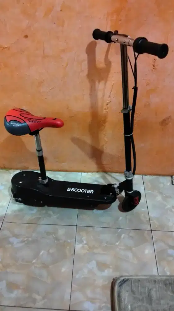 Skuter listrik Anak