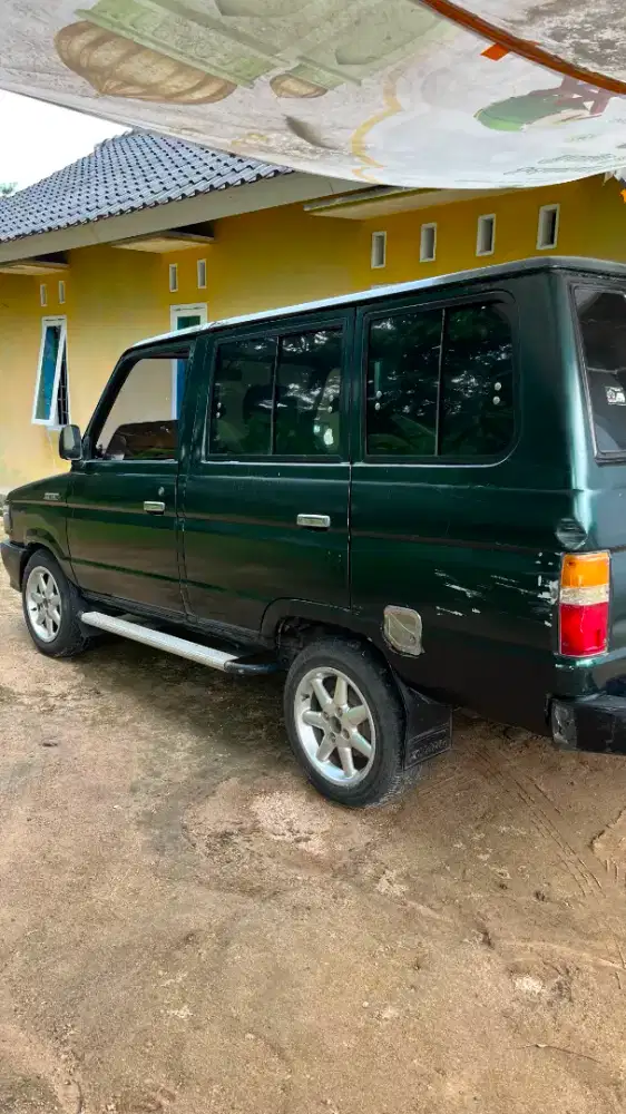 Toyota Kijang Super 1.5 MT 1990 Hijau