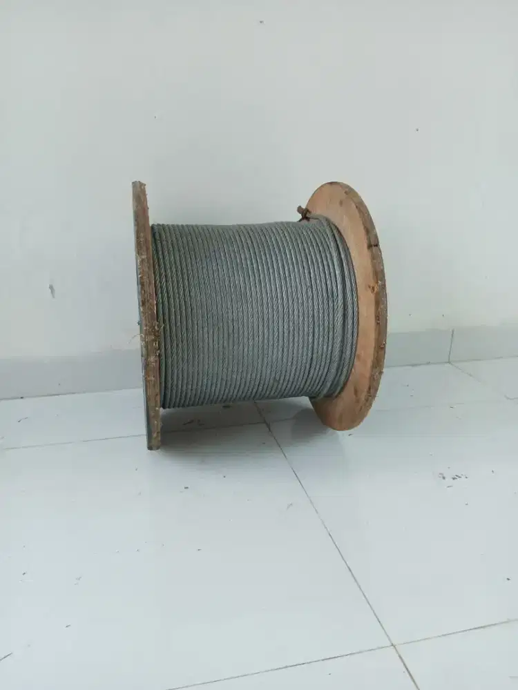 Kawat Seling Baja Wire Rope 8mm x 200 Meter Baru 100% Gress - Murah
