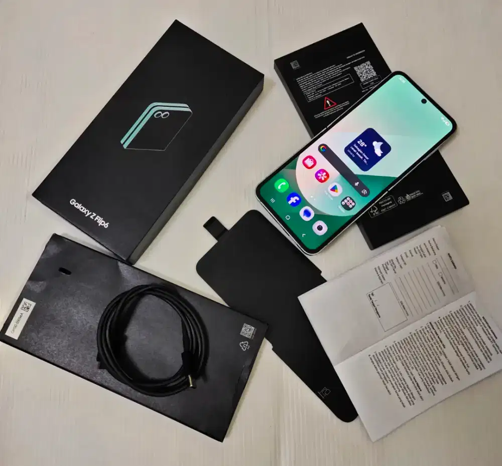 Samsung Z Flip 6 ram 12GB 256GB