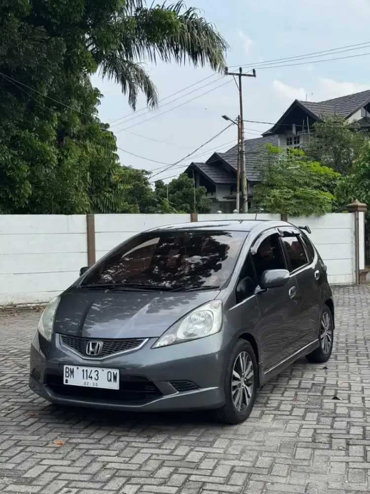 HONDA JAZZ RS 2010