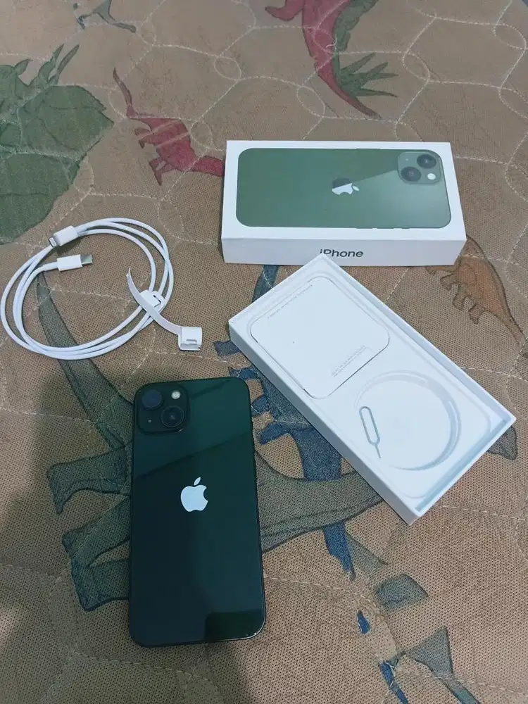 iPhone 13 256GB INTER