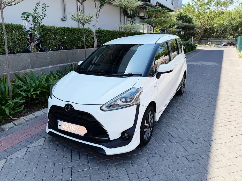 KM 30 rb | TOYOTA SIENTA Q 2019 CAT ORI 100% 2018 x avanza freed hrv