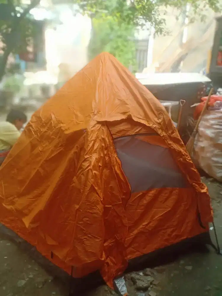 TENDA KEMAH TRACKING
