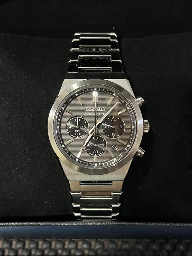 Seiko Chronograph SSB455P1