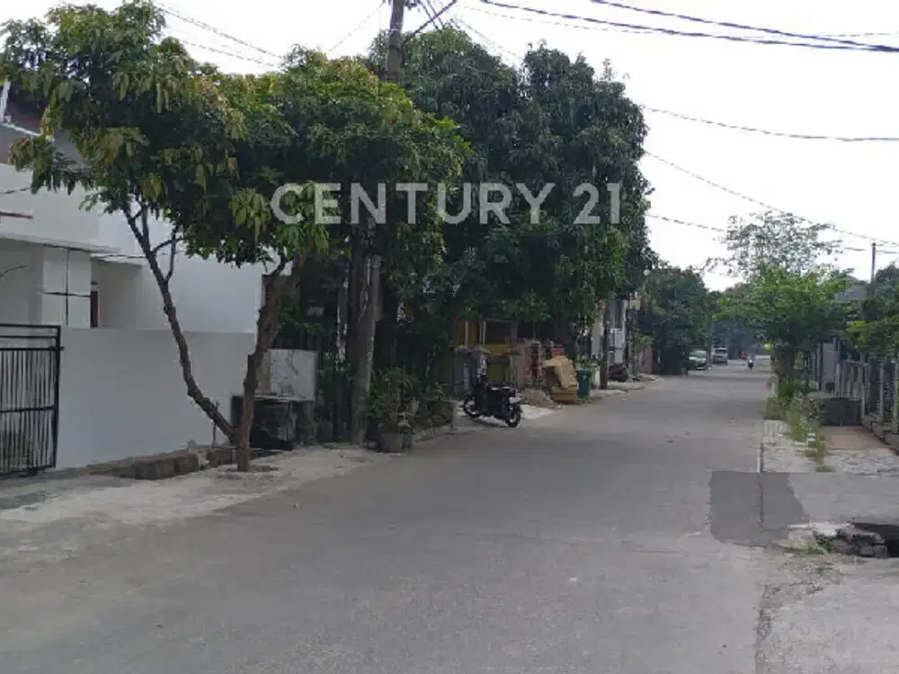 Dijual CEPAT, LT 96, Jalan Utama 3 Mobil, Renov Total, 650jt Nego