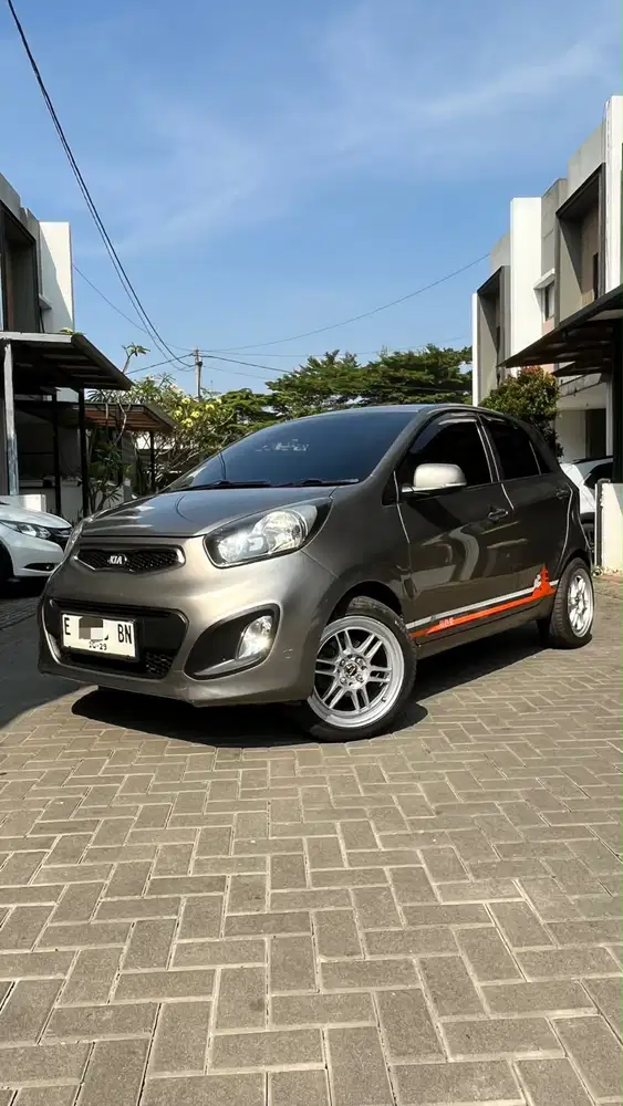Kia Picanto Matic Mulus LOW KM