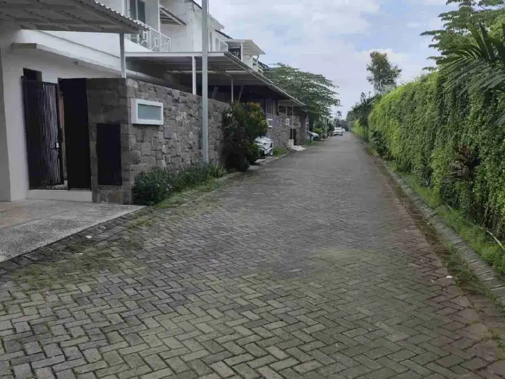 Dijual Rumah Wiyung Lakarsantri Surabaya Barat Modern Minimalis