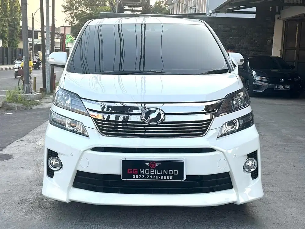 Toyota Vellfire 2.4 ZG Automatic Th 2014