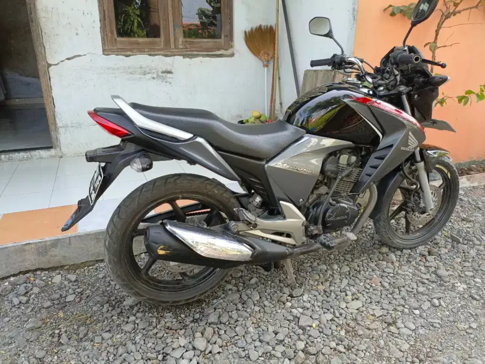 HONDA MEGAPRO MONOSHOCK