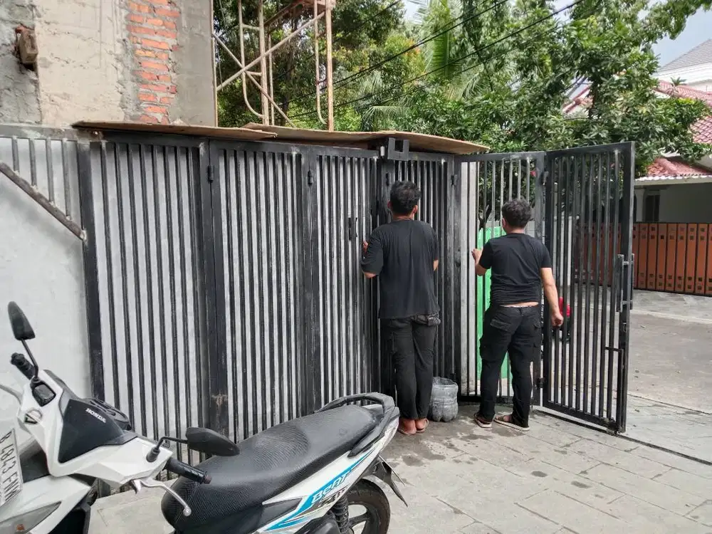PINTU PAGAR RUMAH