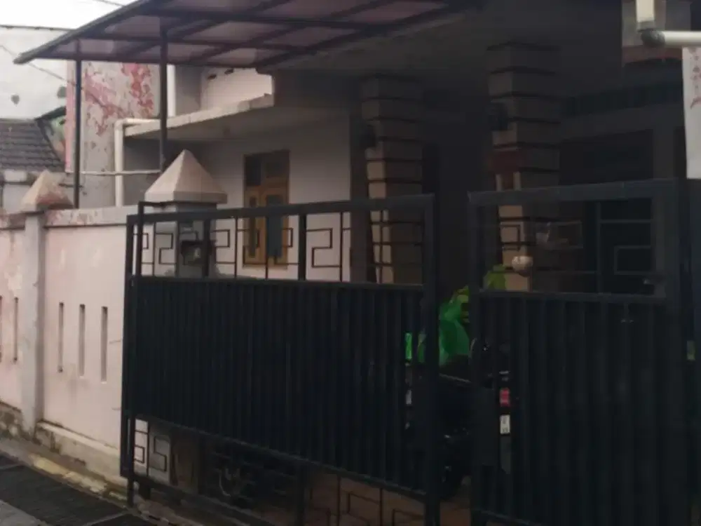 Turun Harga Dan Di Jual Cepat Rumah Di Lokasi Sangat Stretegis