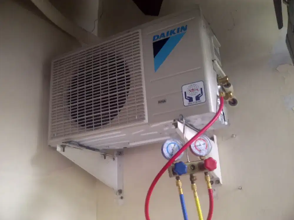 Jasa servis dan perbaikan ac, kulkas dll