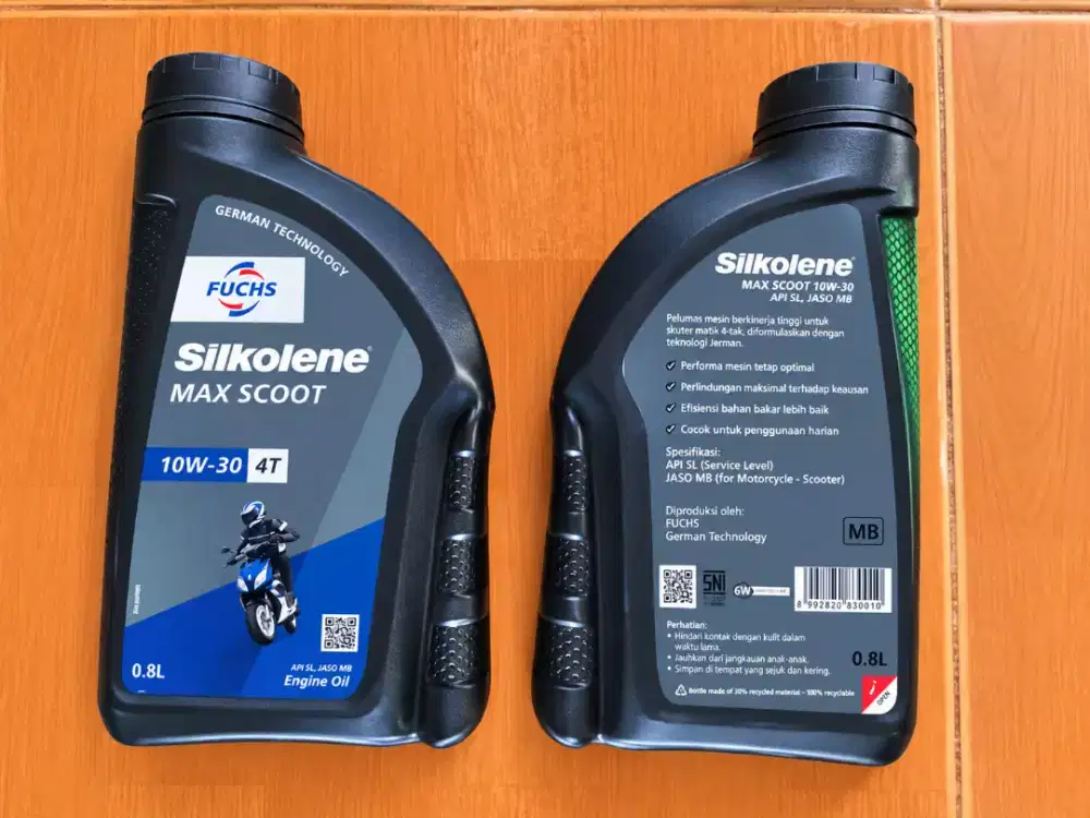 Oli Mesin 10W-30 0.8 L - ASLI dan BARU (hrg pasar 70rb sebotol)