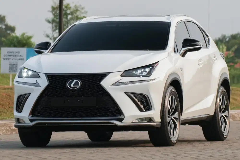 Hot Item! Lexus NX300t F-Sport 2.0 2019 RSE Full Opt! X1 320i c200