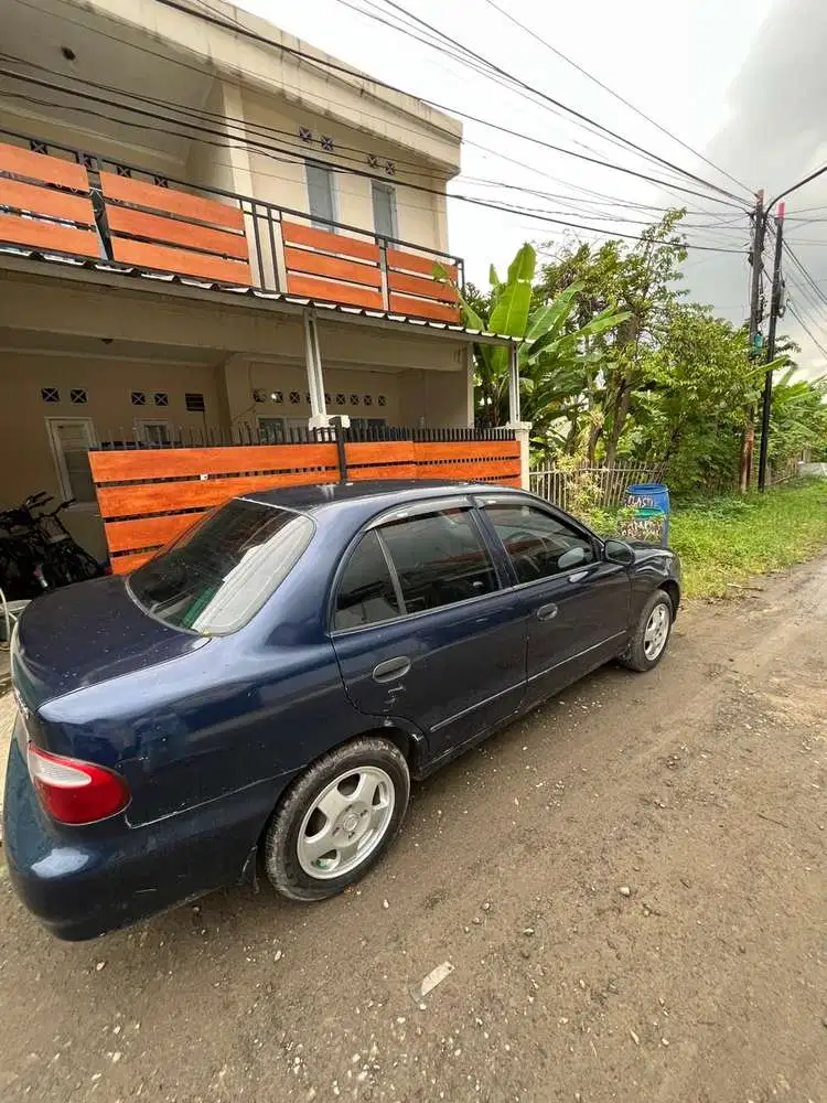 Hyundai Accent 2001 Bensin