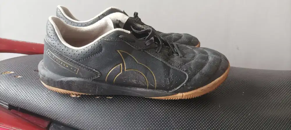Jual Sepatu futsal