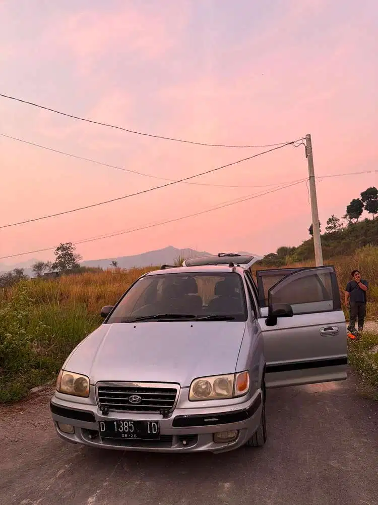 Hyundai Trajet 2001 Bensin