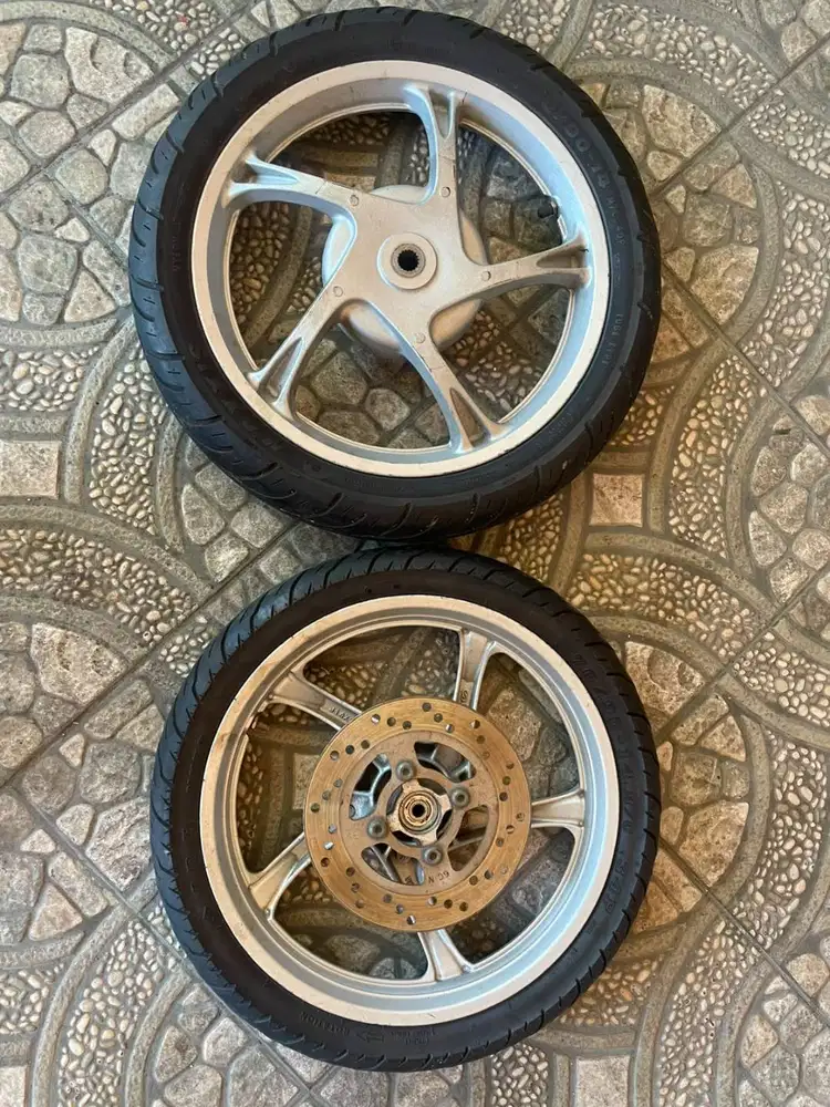 VELG + BAN YAMAHA MIO J dan kelasnya
