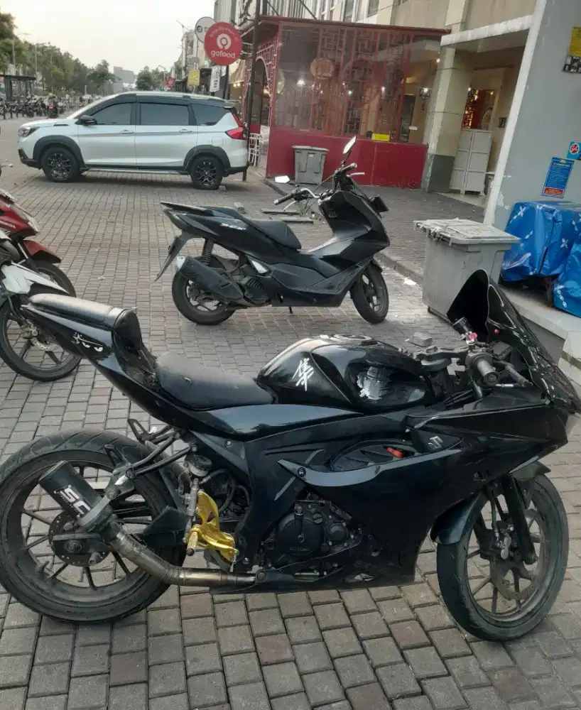 suzuki gsx R150 2017 keyless