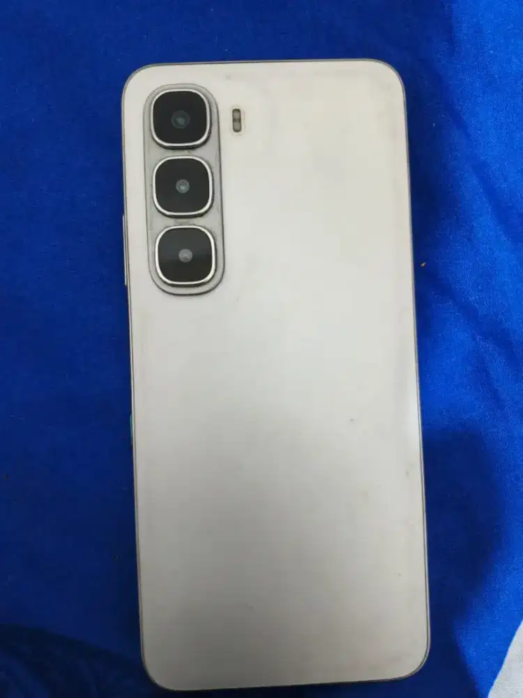 INFINIX HOT 60i 8/256
