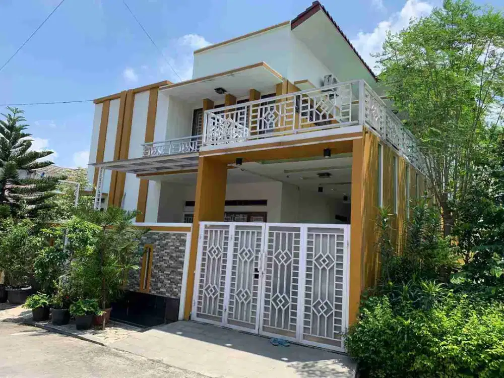 rumah segar full renov murah di dekat summarecon Bekasi , tytyan kencana