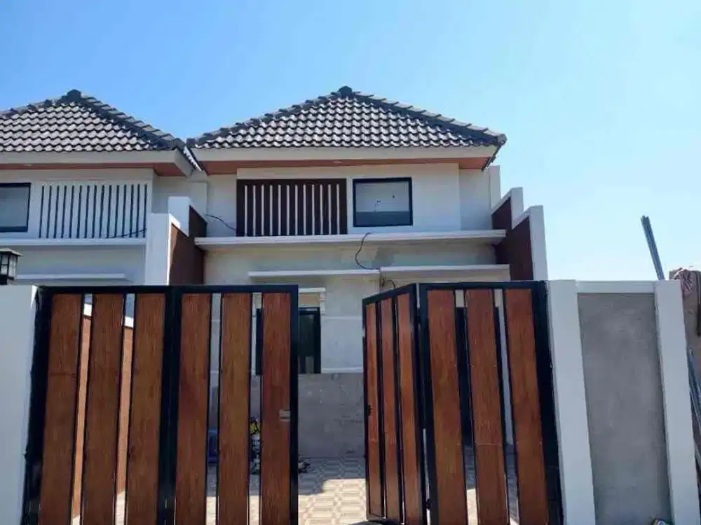 Dijual rumah baru gress medokan sawah timur
