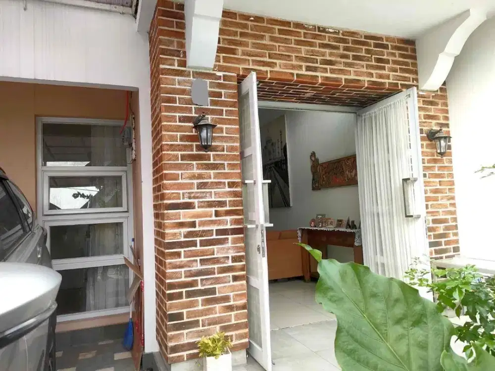 Rumah di Puyuh timur residence Sektor 5 - Bintaro Jaya Tangsel