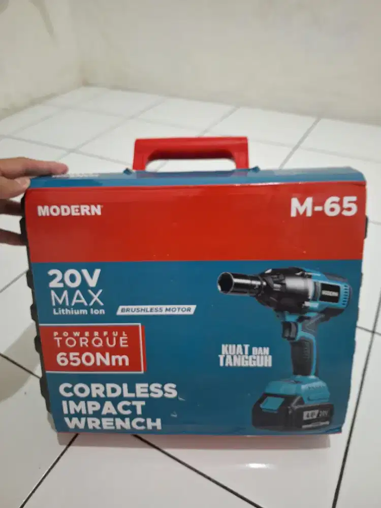 IMPACT MODERN M65 650NM