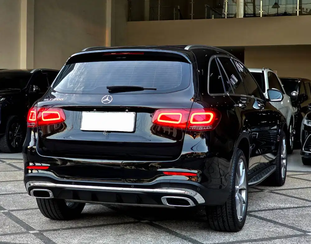 MERCEDES BENZ GLC 200 FACELIFT MBUX EDITION AMG LINE 2020 / GLC200