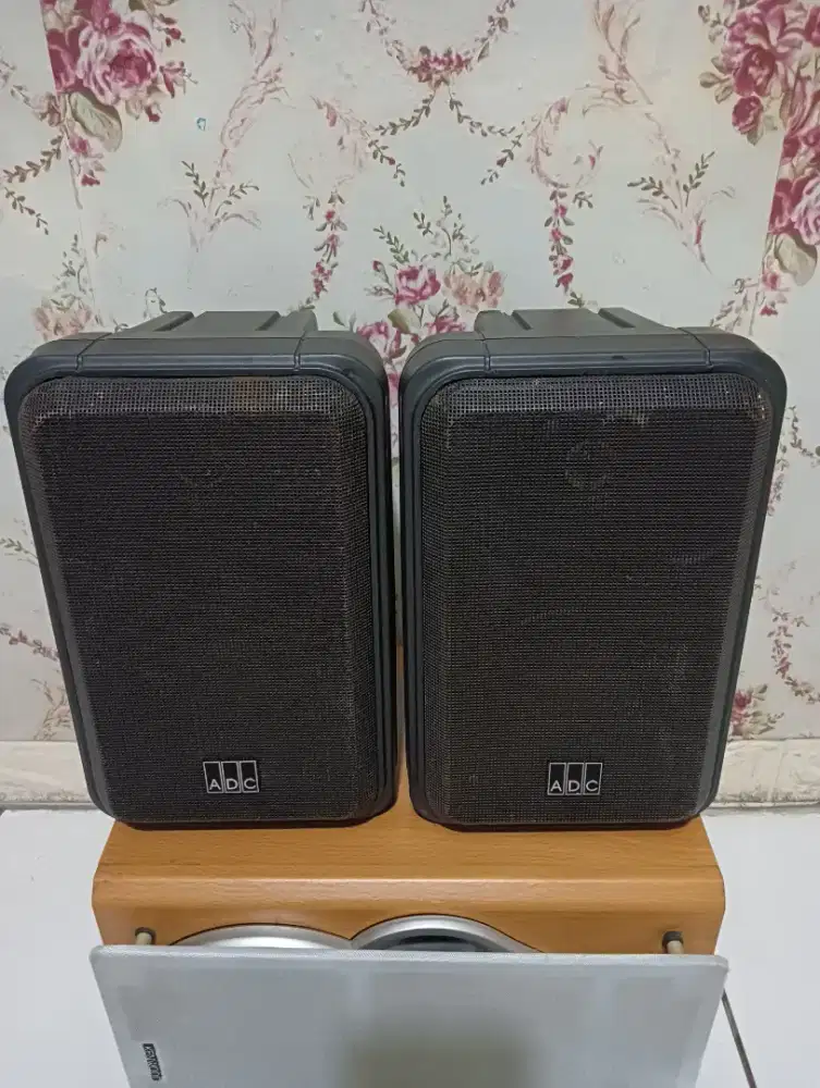 Speaker Pasif ADC