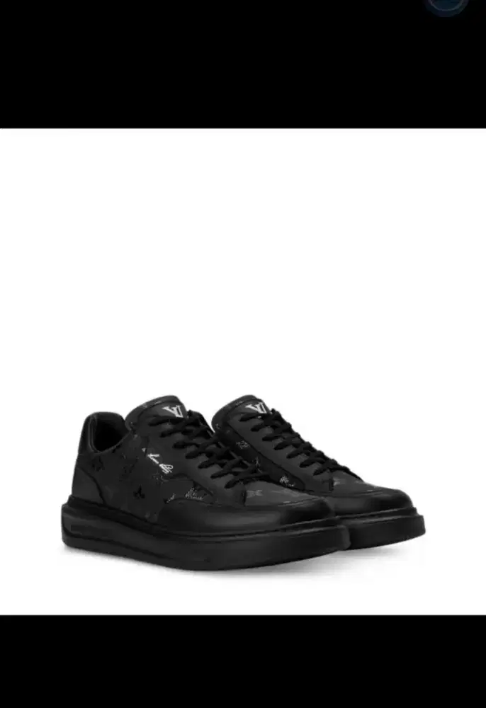 Sepatu sneakers sports Pria lv