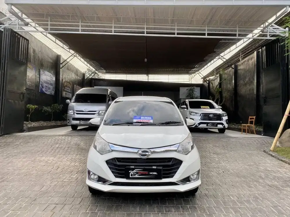 Daihatsu sigra R 2017 Manual