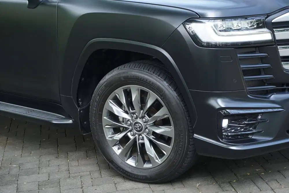 Toyota Land Cruiser 300 VX-R 4x4 2023