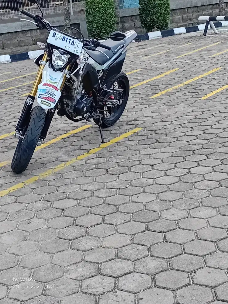Honda crf super moto