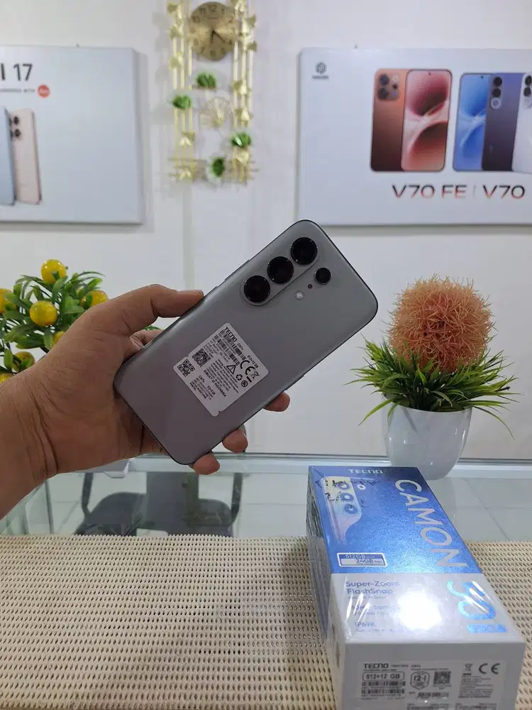 Tecno Camon 50 Pro 5G Ram 12+12Gb/ 512Gb Fullset Pemakaian 1 Minggu