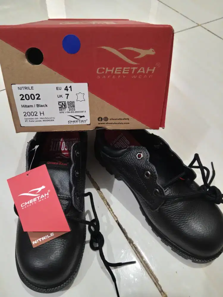 Sepatu Safety Merk Cheetah Size 41/7
